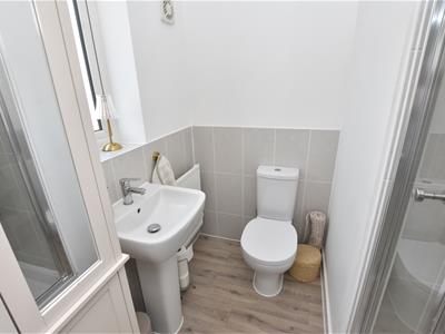 Picture 16
